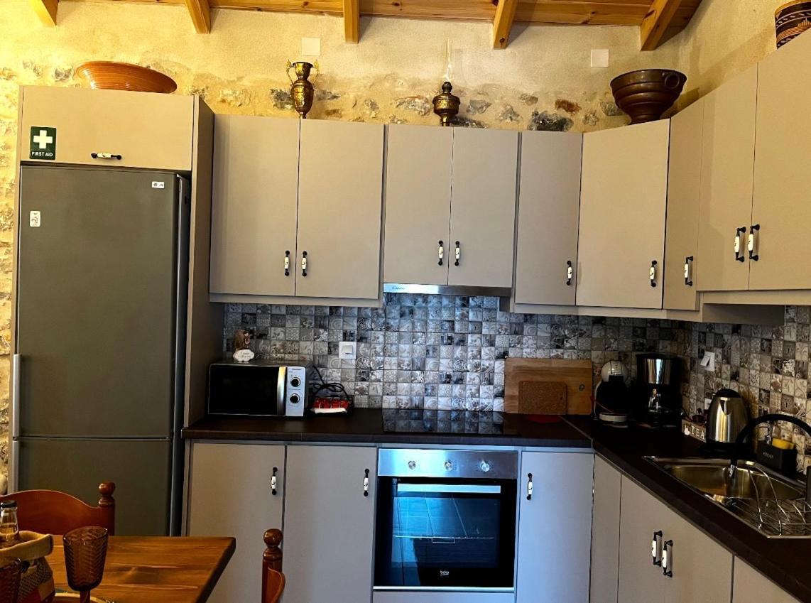 فيلا Filia'S House أريبوليس المظهر الخارجي الصورة